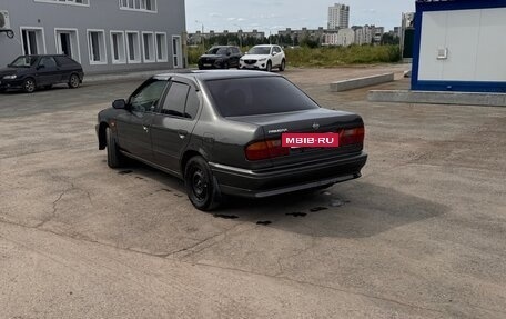 Nissan Primera II рестайлинг, 1996 год, 153 500 рублей, 2 фотография