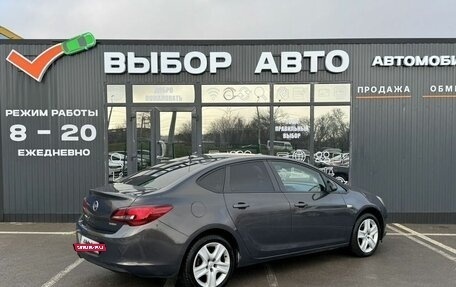 Opel Astra J, 2013 год, 579 000 рублей, 2 фотография