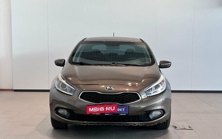 KIA cee'd III, 2013 год, 880 000 рублей, 2 фотография