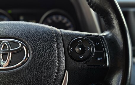 Toyota RAV4, 2018 год, 2 200 000 рублей, 19 фотография