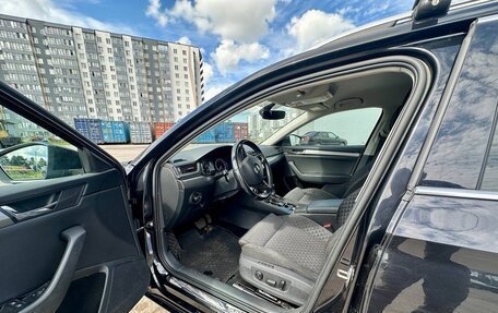 Skoda Superb III рестайлинг, 2018 год, 1 890 000 рублей, 7 фотография