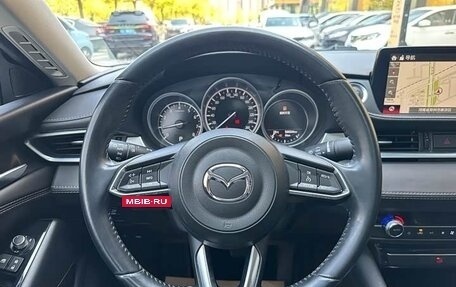 Mazda 6, 2021 год, 2 000 000 рублей, 13 фотография