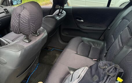 Renault Laguna II, 2004 год, 400 000 рублей, 7 фотография