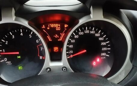 Nissan Juke II, 2012 год, 950 000 рублей, 13 фотография
