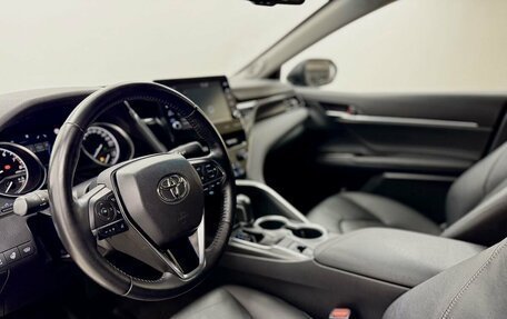 Toyota Camry, 2022 год, 2 945 000 рублей, 11 фотография