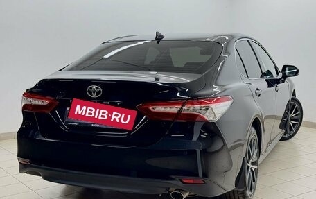 Toyota Camry, 2022 год, 2 945 000 рублей, 6 фотография