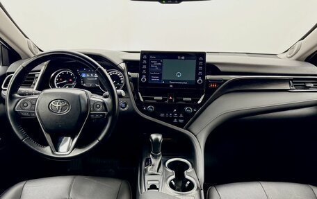 Toyota Camry, 2022 год, 2 945 000 рублей, 18 фотография