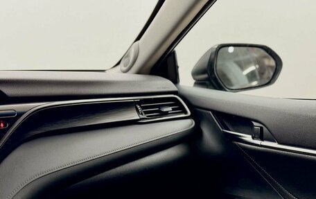 Toyota Camry, 2022 год, 2 945 000 рублей, 20 фотография