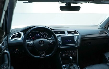 Volkswagen Tiguan II, 2017 год, 1 799 777 рублей, 6 фотография