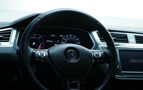 Volkswagen Tiguan II, 2017 год, 1 799 777 рублей, 12 фотография