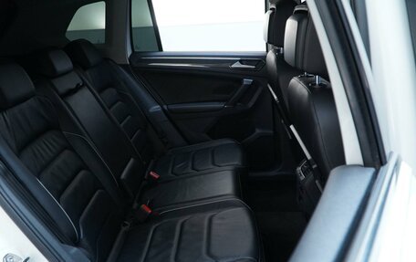 Volkswagen Tiguan II, 2017 год, 1 799 777 рублей, 7 фотография