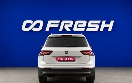 Volkswagen Tiguan II, 2017 год, 1 799 777 рублей, 3 фотография
