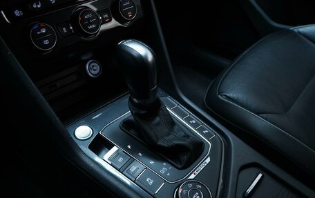 Volkswagen Tiguan II, 2017 год, 1 799 777 рублей, 18 фотография