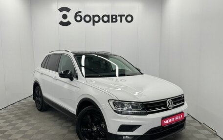 Volkswagen Tiguan II, 2018 год, 2 000 000 рублей, 1 фотография