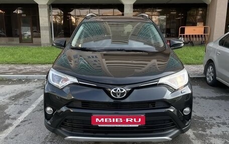 Toyota RAV4, 2016 год, 2 500 000 рублей, 1 фотография