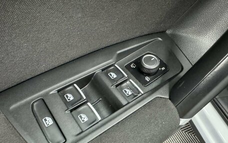 Volkswagen Tiguan II, 2018 год, 2 000 000 рублей, 17 фотография