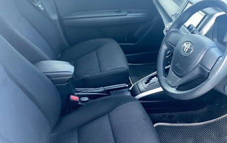 Toyota Corolla, 2015 год, 1 100 000 рублей, 10 фотография