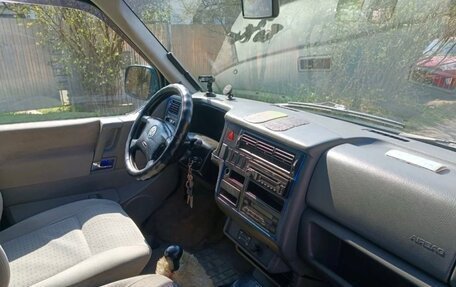 Volkswagen Caravelle T4, 1998 год, 600 000 рублей, 4 фотография