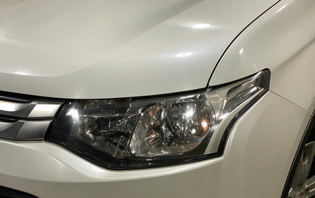 Mitsubishi Outlander III рестайлинг 3, 2014 год, 1 490 000 рублей, 9 фотография