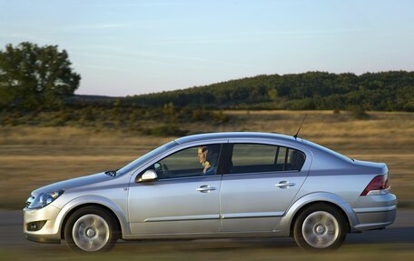 Opel Astra H, 2011 год, 599 000 рублей, 3 фотография