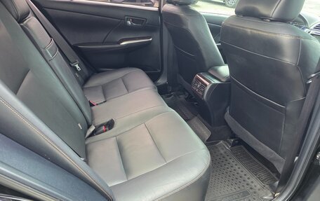 Toyota Camry, 2018 год, 1 899 990 рублей, 14 фотография