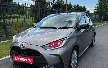 Toyota Yaris, 2020 год, 1 350 000 рублей, 1 фотография