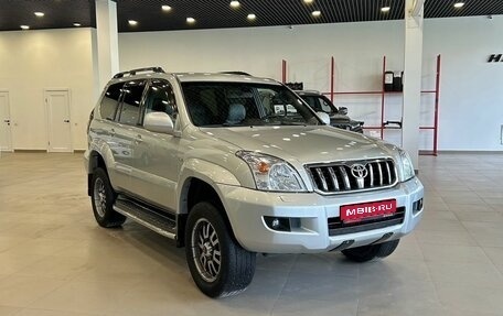 Toyota Land Cruiser Prado 120 рестайлинг, 2004 год, 1 999 000 рублей, 1 фотография