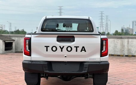 Toyota Hilux, 2026 год, 8 700 000 рублей, 5 фотография