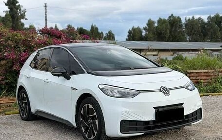 Volkswagen ID.3 I, 2022 год, 1 730 000 рублей, 3 фотография