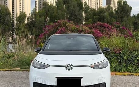 Volkswagen ID.3 I, 2022 год, 1 730 000 рублей, 2 фотография