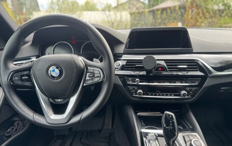 BMW 5 серия, 2018 год, 2 500 000 рублей, 13 фотография
