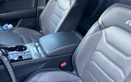 Volkswagen Touareg III, 2018 год, 4 550 000 рублей, 8 фотография