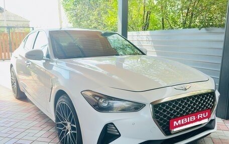 Genesis G70 I, 2018 год, 2 750 000 рублей, 3 фотография