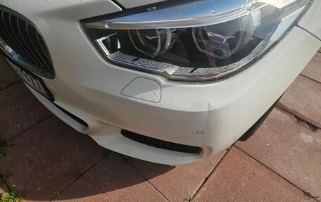 BMW 5 серия, 2013 год, 2 200 000 рублей, 3 фотография