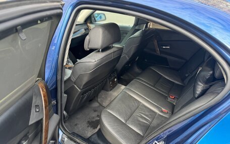 BMW 5 серия, 2005 год, 825 000 рублей, 11 фотография