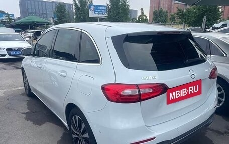 Mercedes-Benz B-Класс, 2022 год, 1 750 006 рублей, 2 фотография