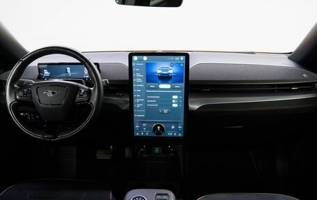 Ford Mustang Mach-E I, 2021 год, 4 349 000 рублей, 18 фотография
