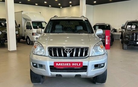 Toyota Land Cruiser Prado 120 рестайлинг, 2004 год, 1 999 000 рублей, 2 фотография