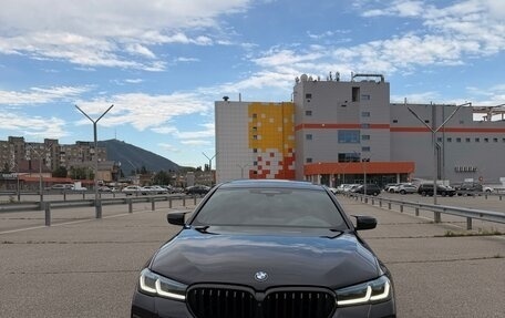 BMW 5 серия, 2021 год, 5 400 000 рублей, 1 фотография
