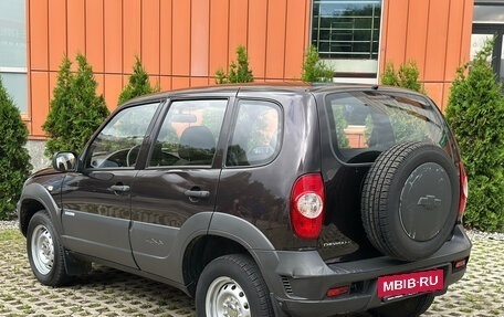 Chevrolet Niva I рестайлинг, 2013 год, 599 000 рублей, 4 фотография