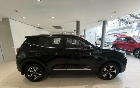 Chery Tiggo 4 I рестайлинг, 2025 год, 2 395 000 рублей, 7 фотография