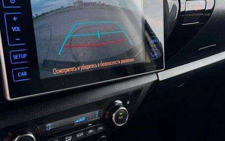 Toyota Hilux VIII, 2016 год, 2 990 000 рублей, 18 фотография