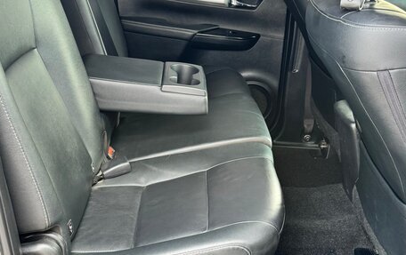 Toyota Hilux VIII, 2016 год, 2 990 000 рублей, 23 фотография