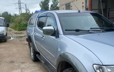 Mitsubishi L200 IV рестайлинг, 2012 год, 1 250 000 рублей, 3 фотография