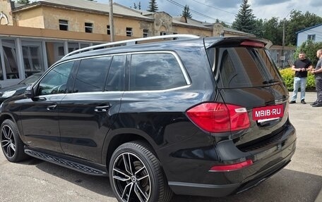 Mercedes-Benz GL-Класс, 2013 год, 2 800 000 рублей, 5 фотография