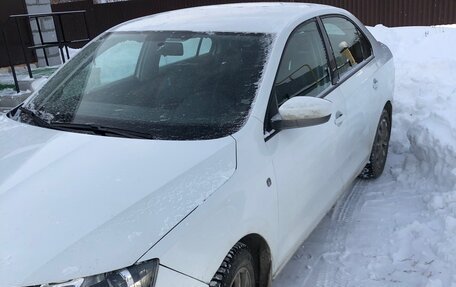 Skoda Rapid I, 2016 год, 900 000 рублей, 3 фотография