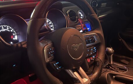 Ford Mustang VI рестайлинг, 2019 год, 4 400 000 рублей, 8 фотография