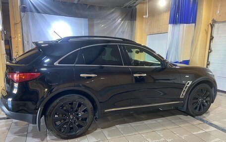 Infiniti QX70, 2014 год, 2 150 000 рублей, 3 фотография