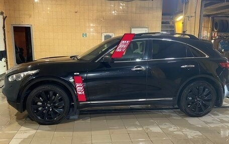 Infiniti QX70, 2014 год, 2 150 000 рублей, 7 фотография