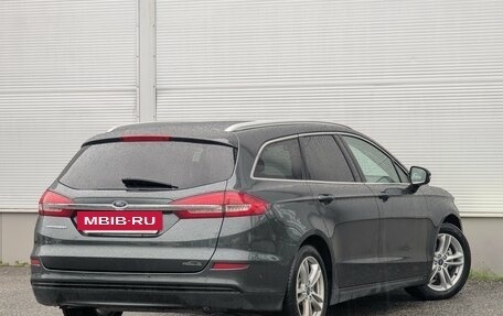 Ford Mondeo V, 2018 год, 1 587 000 рублей, 2 фотография